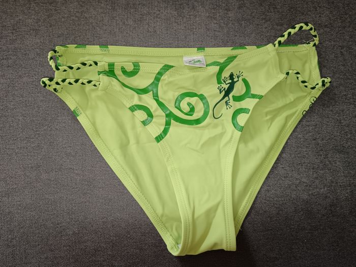 🇷🇪 Maillot de bain vert anis L'effet pei 38 - photo numéro 6