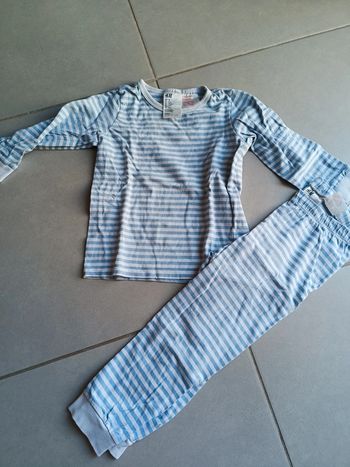 Pyjama léger taille 2/3 ans