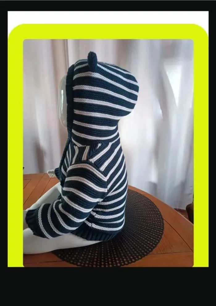 Gilet Kiabi taille 6 mois - photo numéro 2