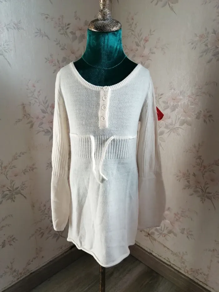 Robe pull blanche crème avec boutons manches bouffantes et lien / on the town / (8ans) - photo numéro 2