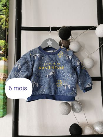 Sweat bleu motifs jungle. Tape à l'œil. 6 mois