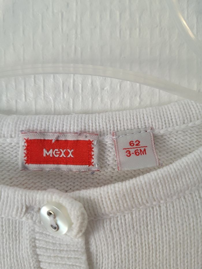 Gilet blanc Mexx 3/6 mois TBE - photo numéro 4