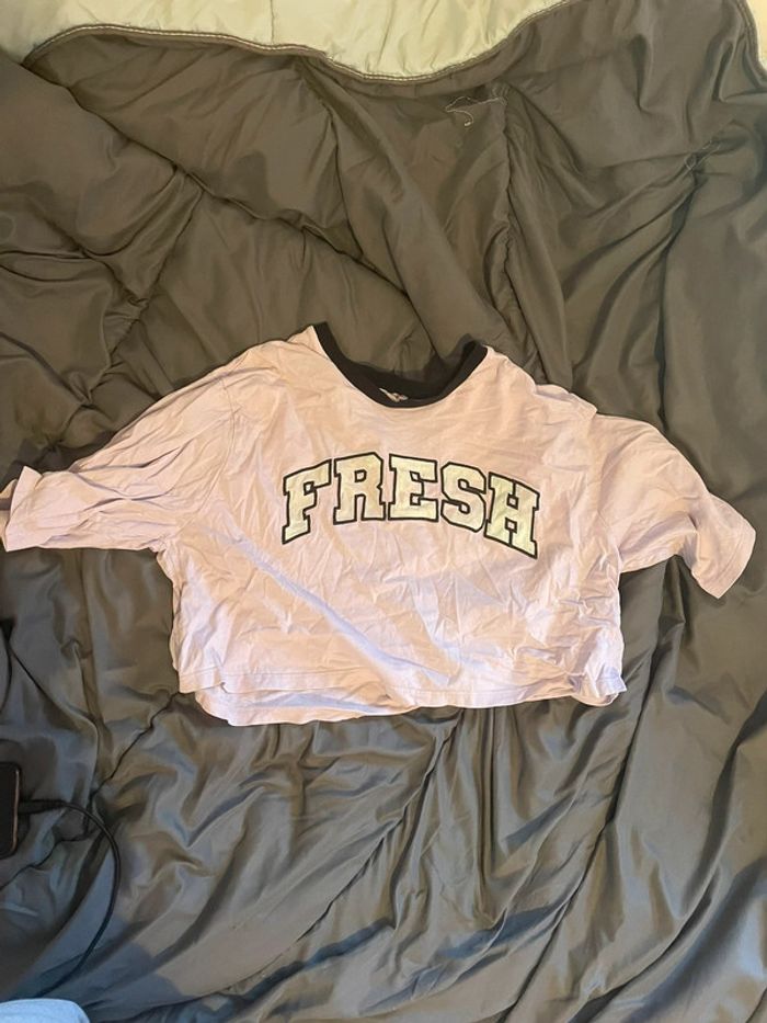 T-shirt court FRESH femme – tendance streetwear