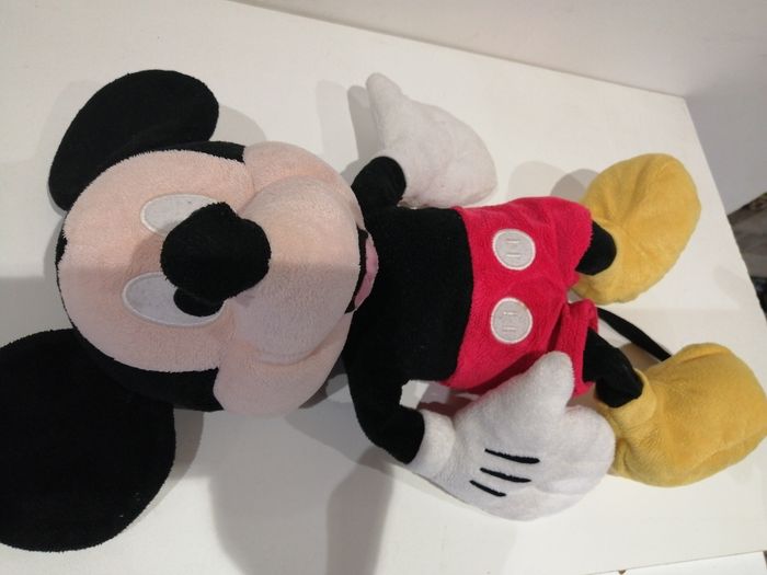 Peluche Disney mickey - photo numéro 4