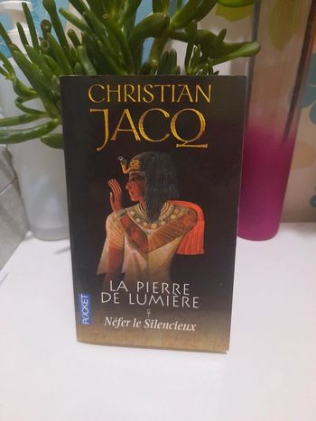 Le Pierre de lumière