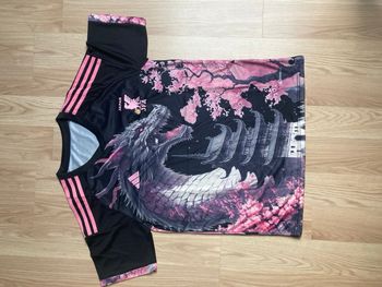 Maillot concept du Japon rose💕/dragon🐉 taille M
