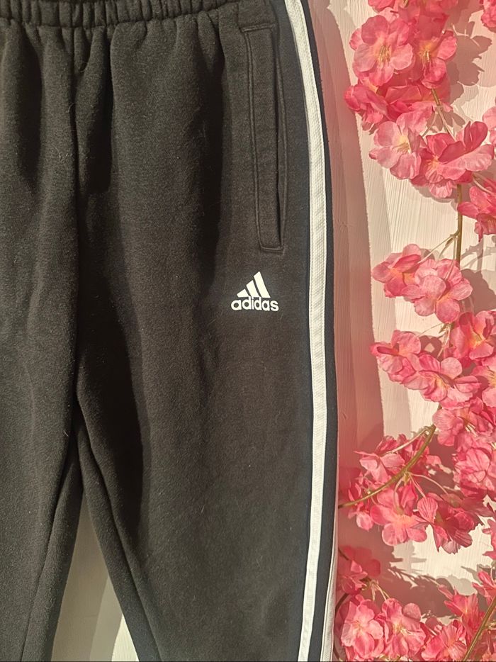jogging adidas taille 9/10 ans - photo numéro 2