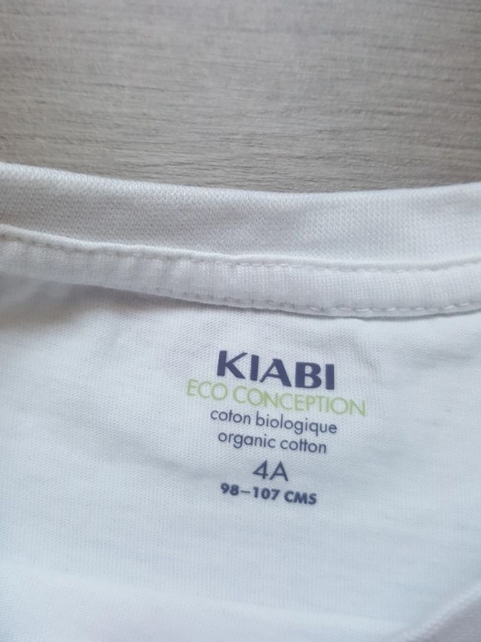 T-shirt manches courtes taille 4 ans - photo numéro 2