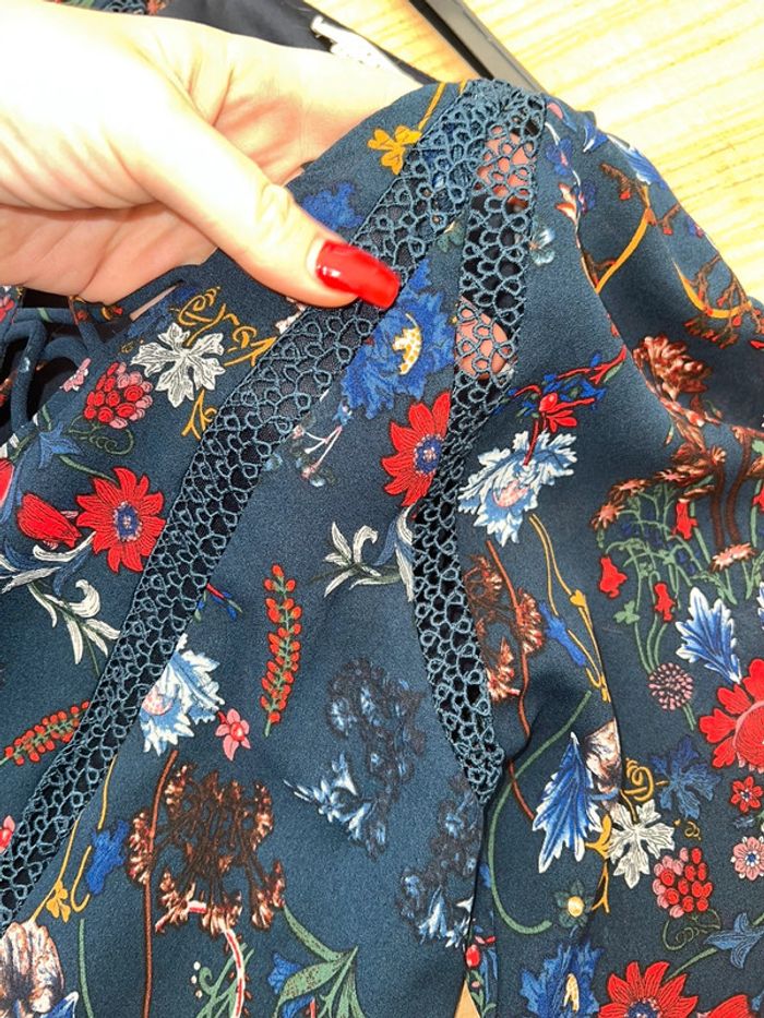 Robe femme taille 36 38 S M marque kilky fleurs voilage • - photo numéro 2