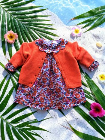 JACADI - 2P BÉBÉ FILLE MOTIF LIBERTY, ROBE COL PÉTALES & GILET TONS FLASHIES 6M