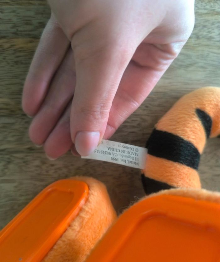 Peluche interactive Tigrou avec petit gourou Disney - photo numéro 5