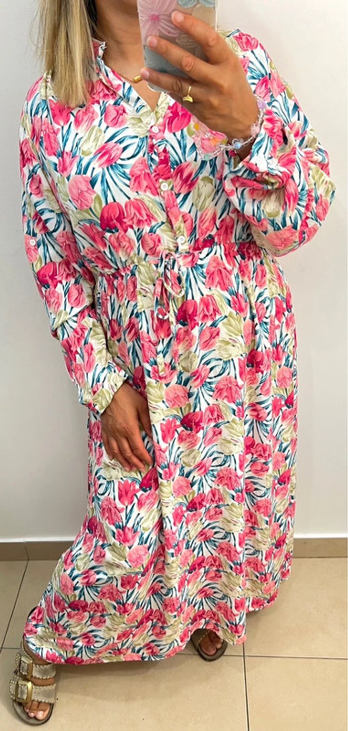 Robe à fleurs longue Taille L-XL - photo numéro 3