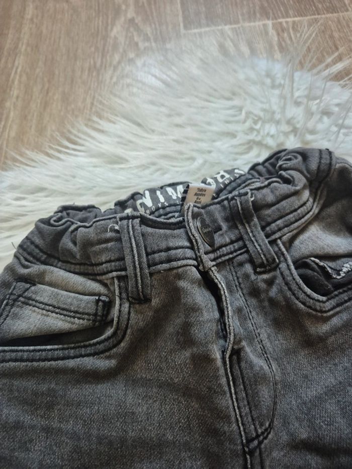 Pantalon déchirer 7-8ans - photo numéro 3