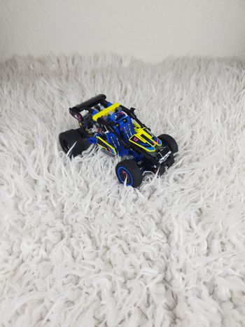 Le buggy tout terrain de courses Lego n ° 42164 🎅