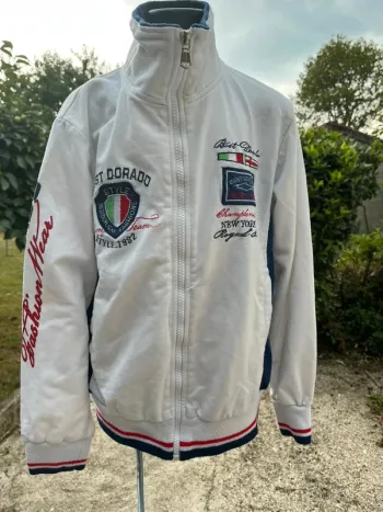 Veste aux couleurs de l’Italie taille 12 ans
