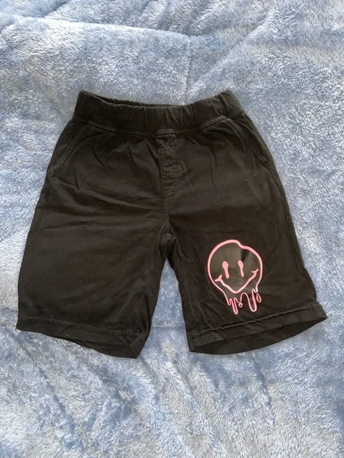 Short fin noir