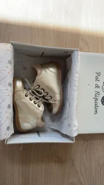 Chaussures premier pas Pat et Ripaton