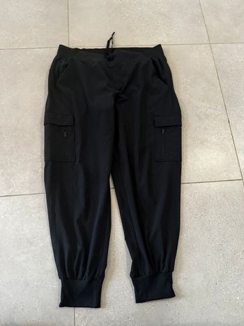 Bas noir élastique taille L, All in motion, très bon état  44x90cm, peut se resserrer