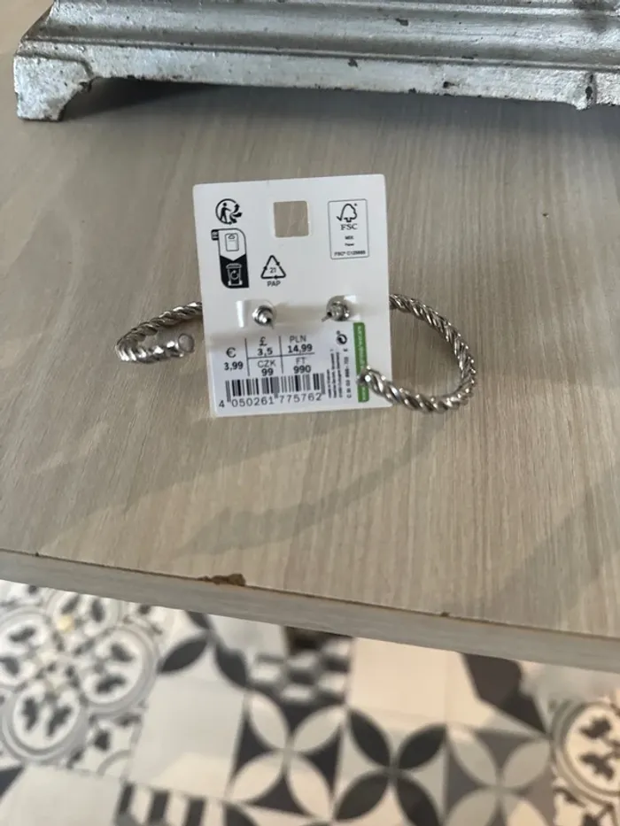 Créoles oreille argentées torsadé NEUVES - photo numéro 2