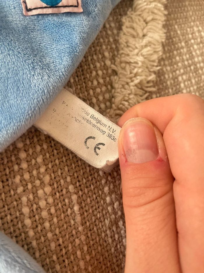 Peluche doudou plat 32cm Disney bourriquet âne bleu et violet très bon état - photo numéro 4