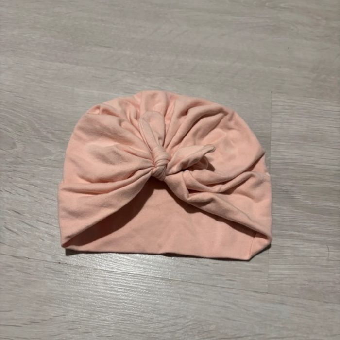 Bonnet bébé fille neuf