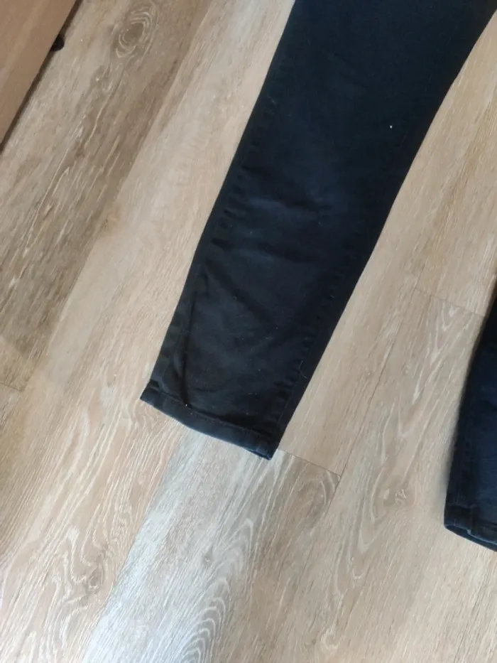 Pantalon noir droit - photo numéro 4