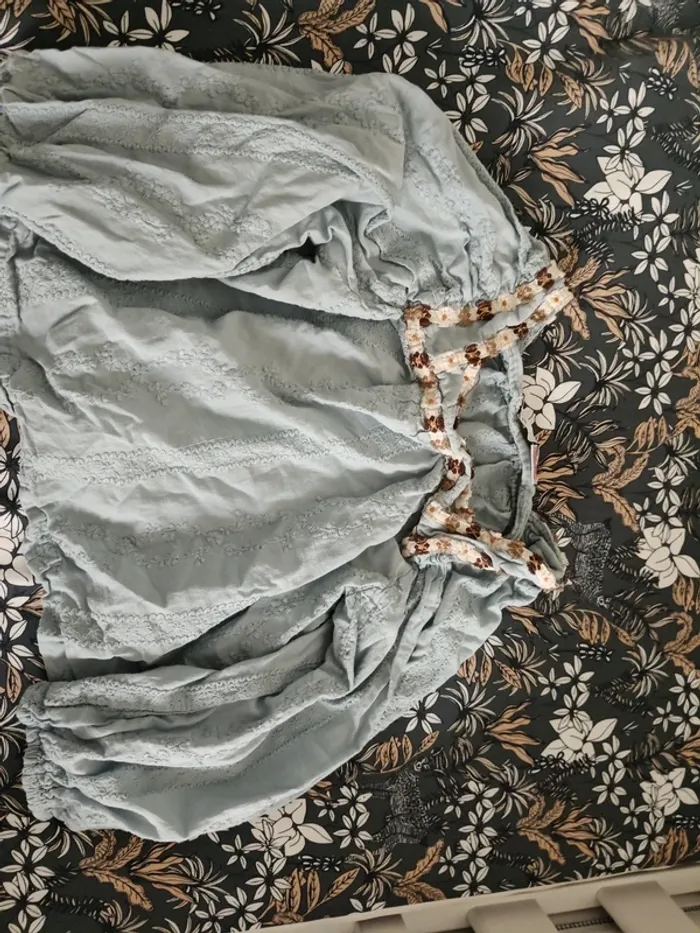 Blouse Manches longues Zara 104cm bleue brodée - photo numéro 2