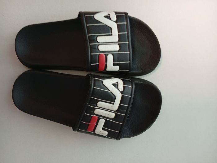 Lots de baskets et claquettes taille 34 - photo numéro 4