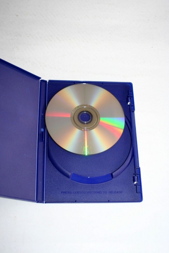 DVD Pocahontas 2 "Un monde nouveau" Walt Disney - photo numéro 5