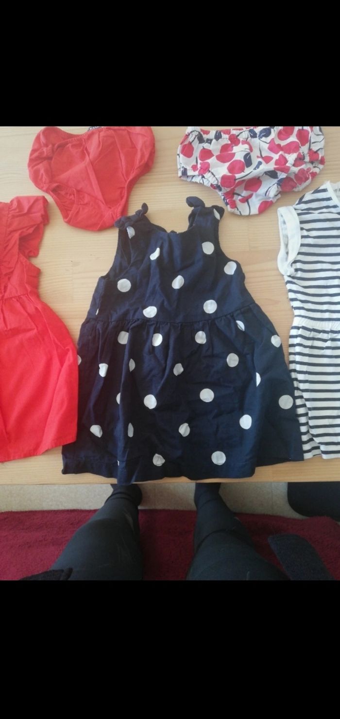 Lot robes - photo numéro 3