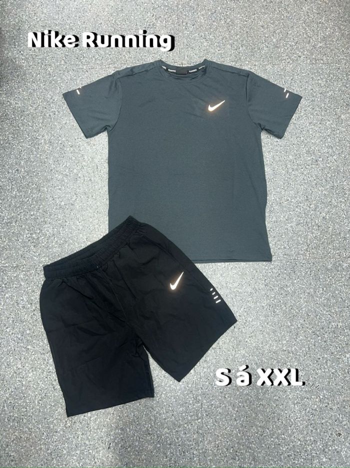 Ensemble Nike - photo numéro 3