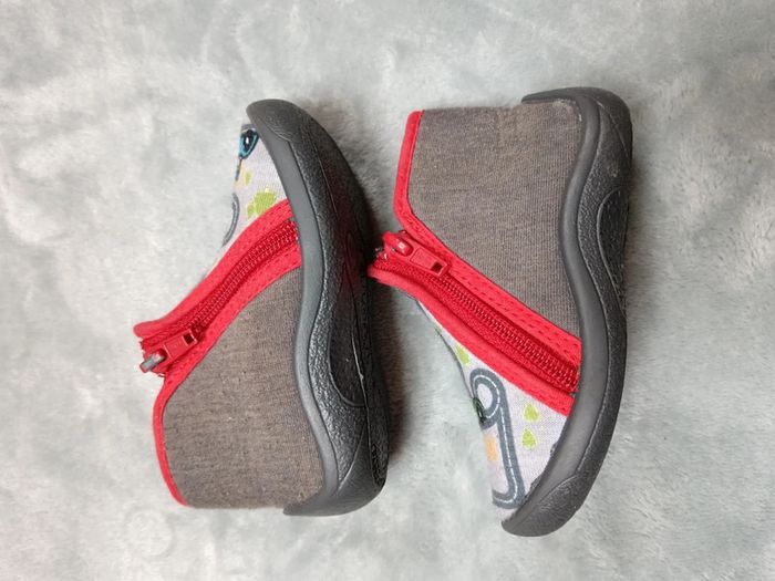 Chausson bebe 18