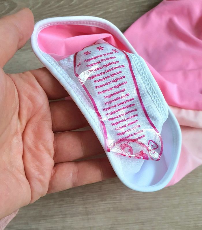 Maillot de bain taille 3 ans neuf LOL Surprise - photo numéro 4