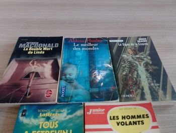 Lot de 5 livres de poche(12)(1€ les 5)