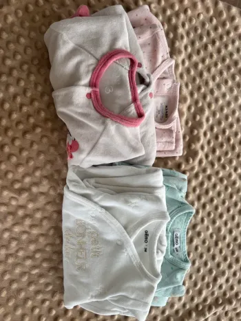 4 pyjamas chauds