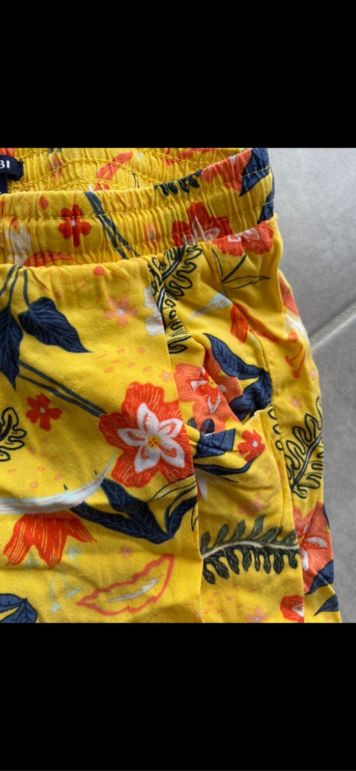 Pantalon fille Kiabi 8 ans - photo numéro 3