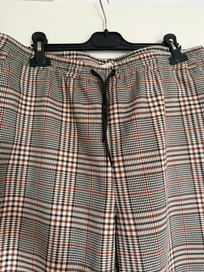 Pantalon à carreaux en très bon état taille 42 blendshe - photo numéro 4