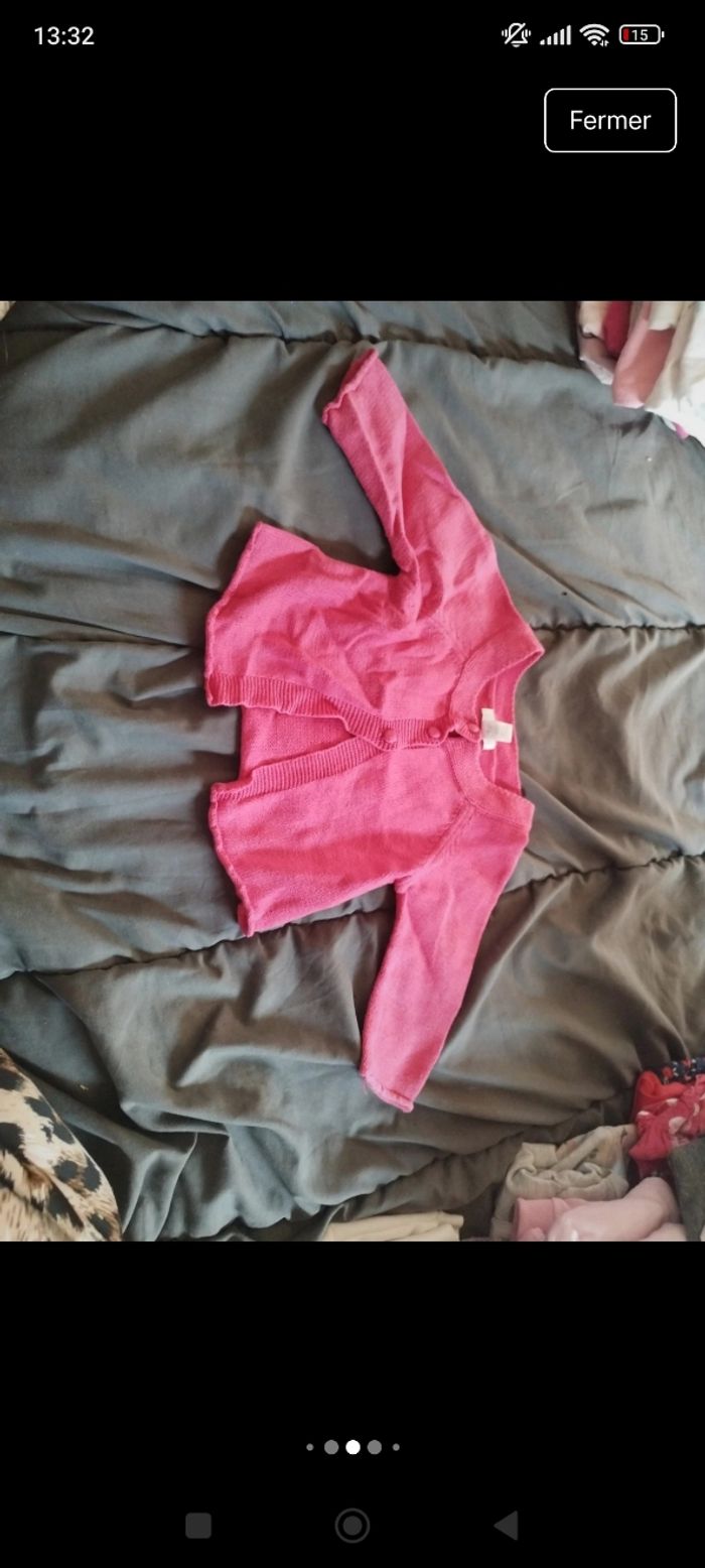 Lot de pull est gilet bébé fille - photo numéro 4