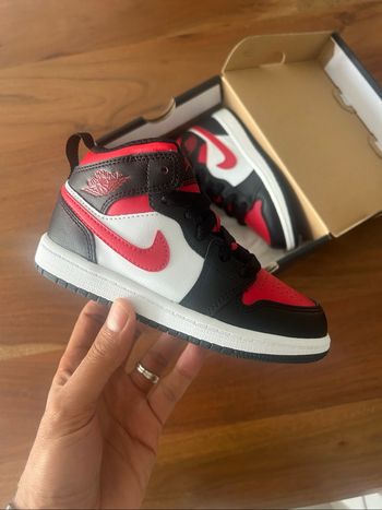 Jordan 1 taille 28