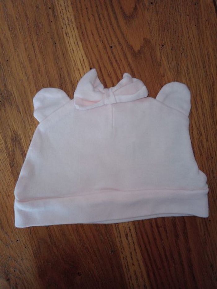 Joli bonnet rose DISNEY BABY 12 MOIS