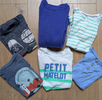 Lot teeshirts+ pull 5ans