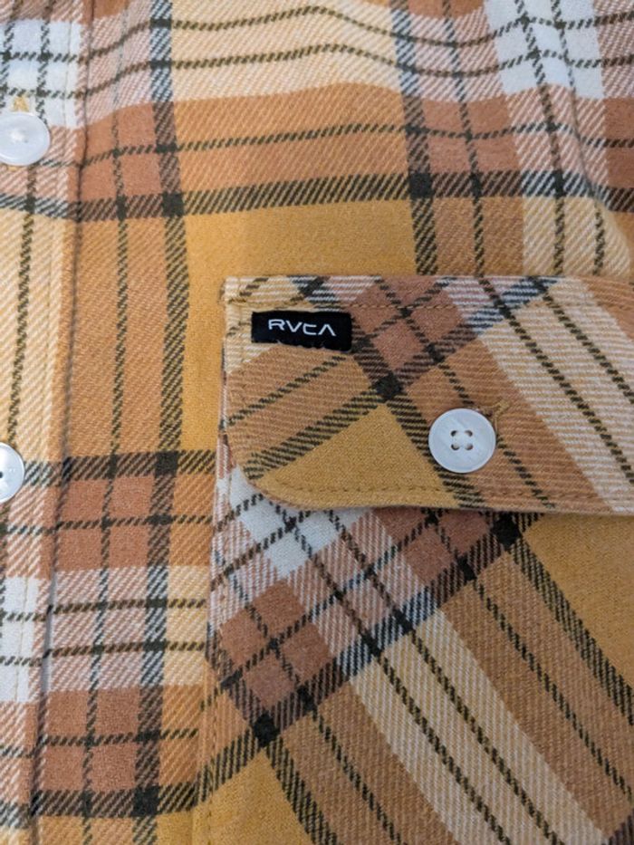 Sur chemise RVCA - photo numéro 2