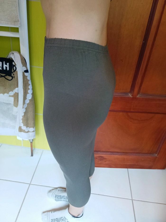 Pantacourt femme vert kaki - photo numéro 8