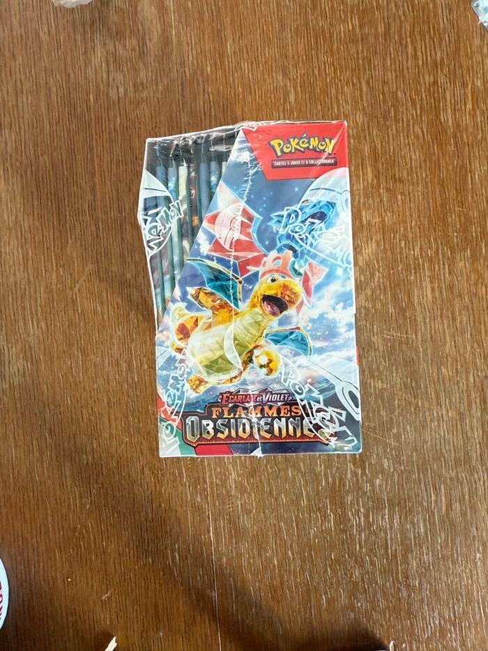 Display Pokémon EV3 Flammes Obsidiennes - photo numéro 4