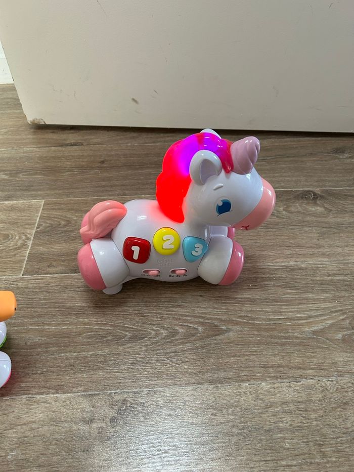 Lot deux jouets d’éveil licorne - photo numéro 7