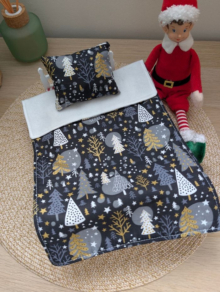 Couverture et oreiller pour lutin farceur