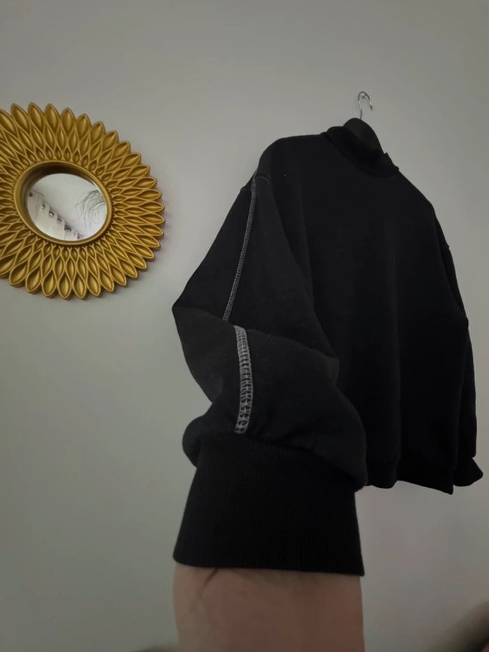 Pull gris foncé Bershka - photo numéro 2