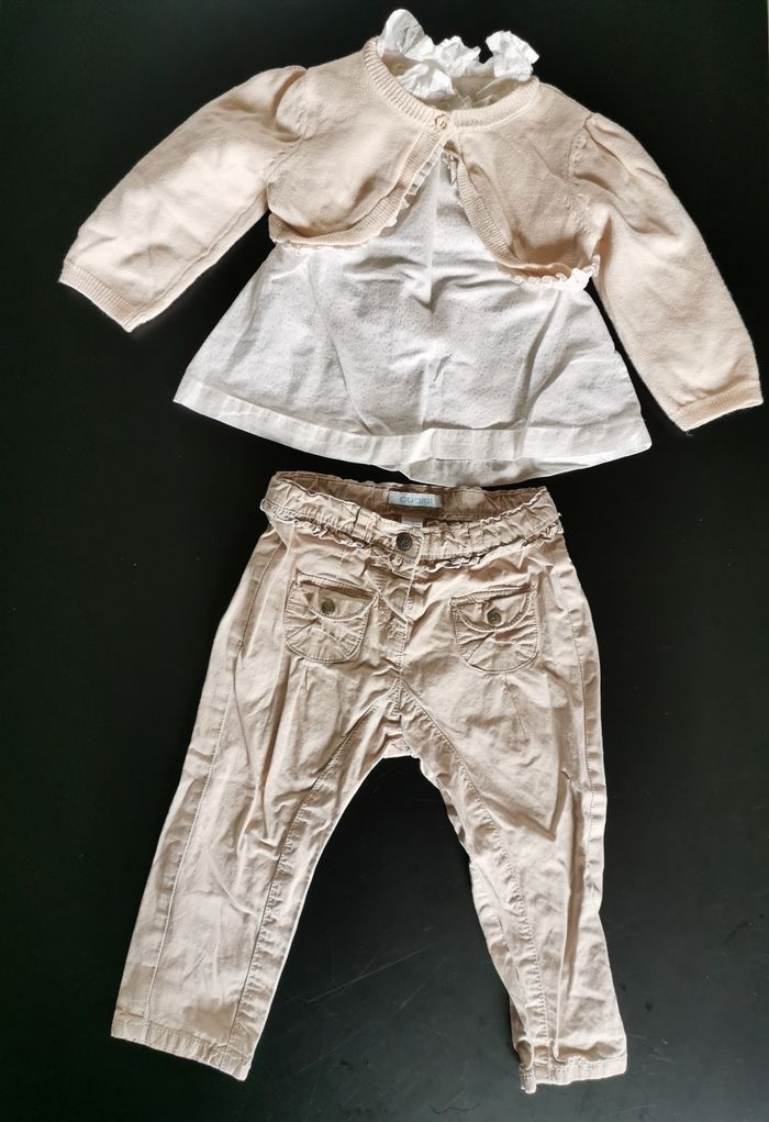 Ensemble beige_fille_ 12 mois
