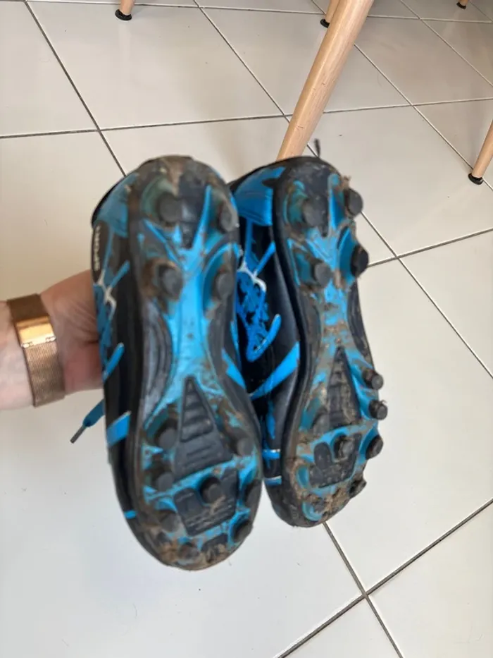 crampons chaussure basket de foot pointure 31 - photo numéro 4