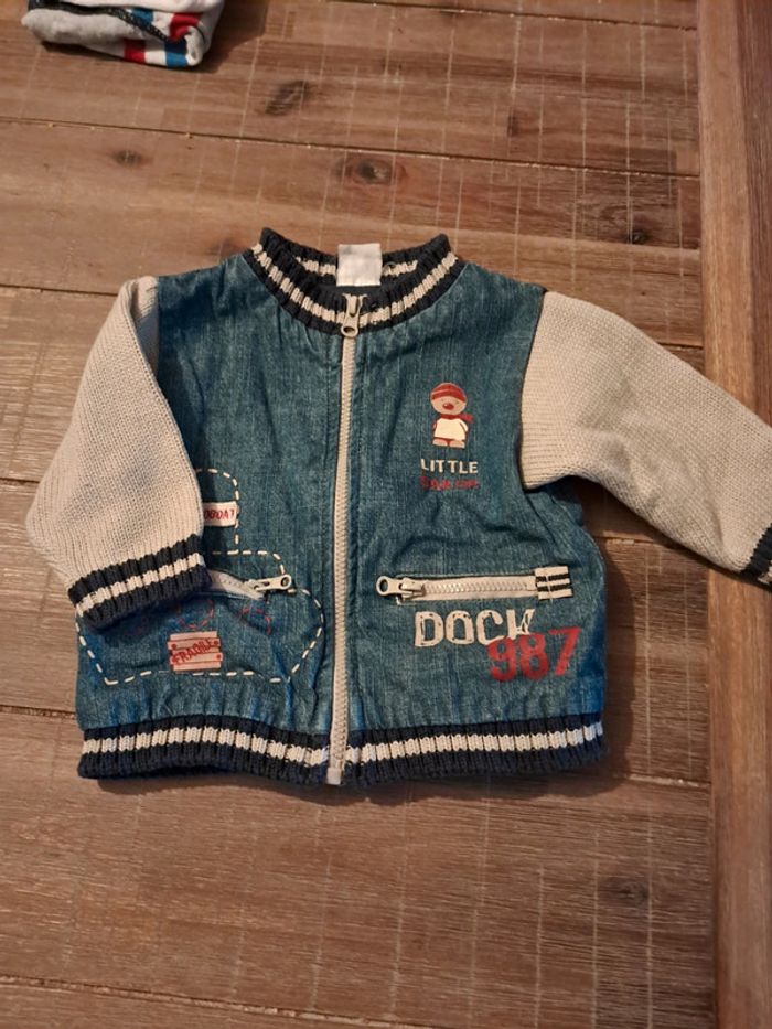 Lot de 4 gilet 3mois - photo numéro 3